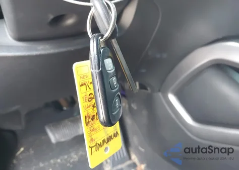 2016 Hyundai Veloster из США, поврежденный, VIN KMHTC6AD4GU275698